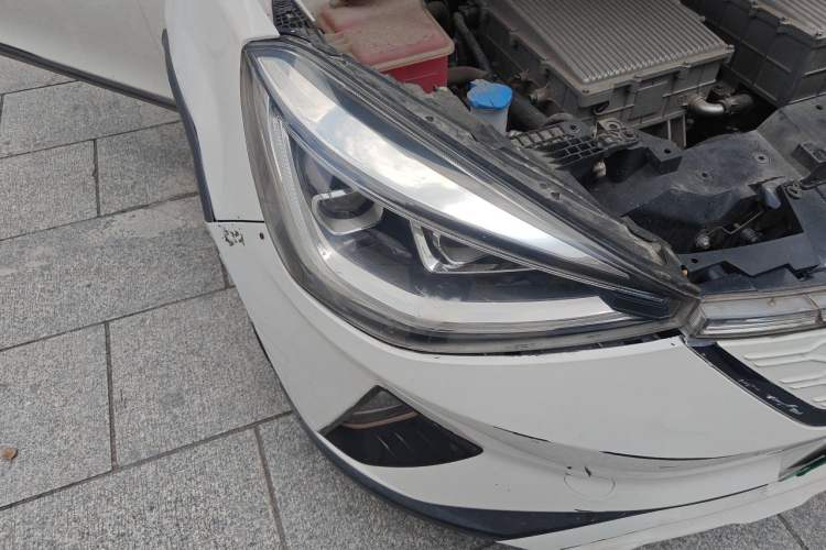 Used SOL E20X 2020 Heartbeat Edition Right Front Headlight