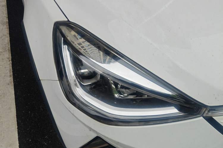 Used SOL E20X 2020 Extraordinary Edition Right Front Headlight