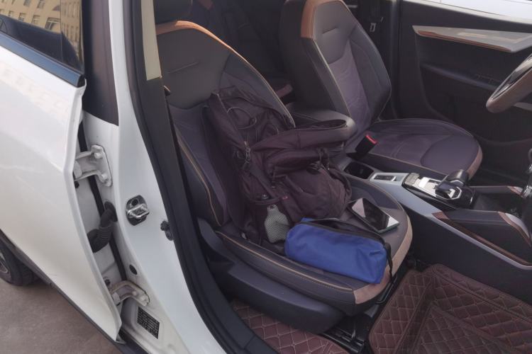 Used SOL E20X 2020 Extraordinary Edition Right Front Seat