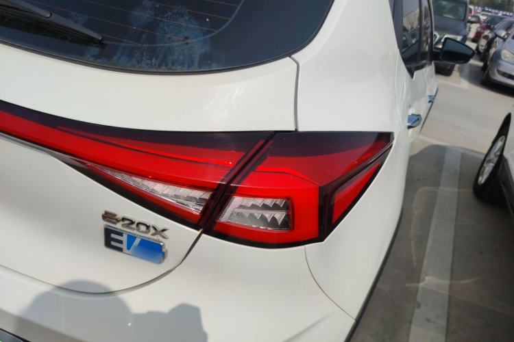 Used SOL E20X 2020 Heartbeat Edition Right Rear Taillight