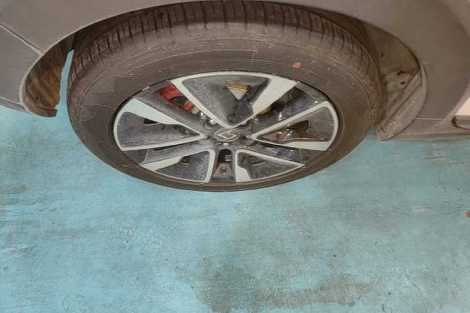 Used SOL E20X 2020 Extraordinary Edition Right Rear Wheel Hub