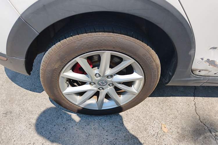 Used SOL E20X 2020 Heartbeat Edition Right Rear Wheel Hub