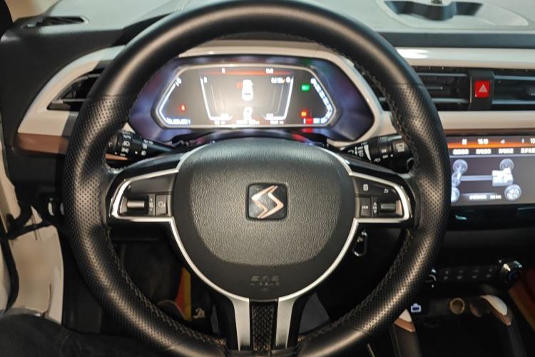Used SOL E20X 2020 Heartbeat Edition Steering Wheel