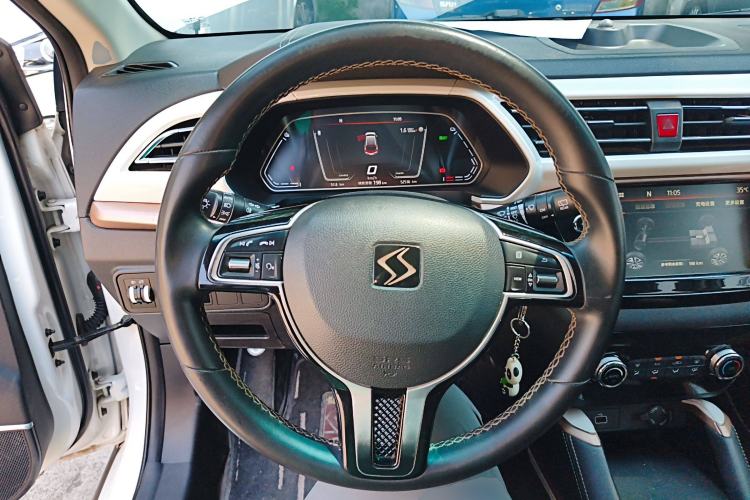 Used SOL E20X 2020 Heartbeat Edition Steering Wheel