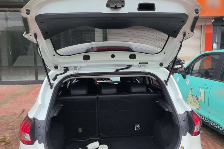 Used SOL E20X 2020 Heartbeat Edition Trunk
