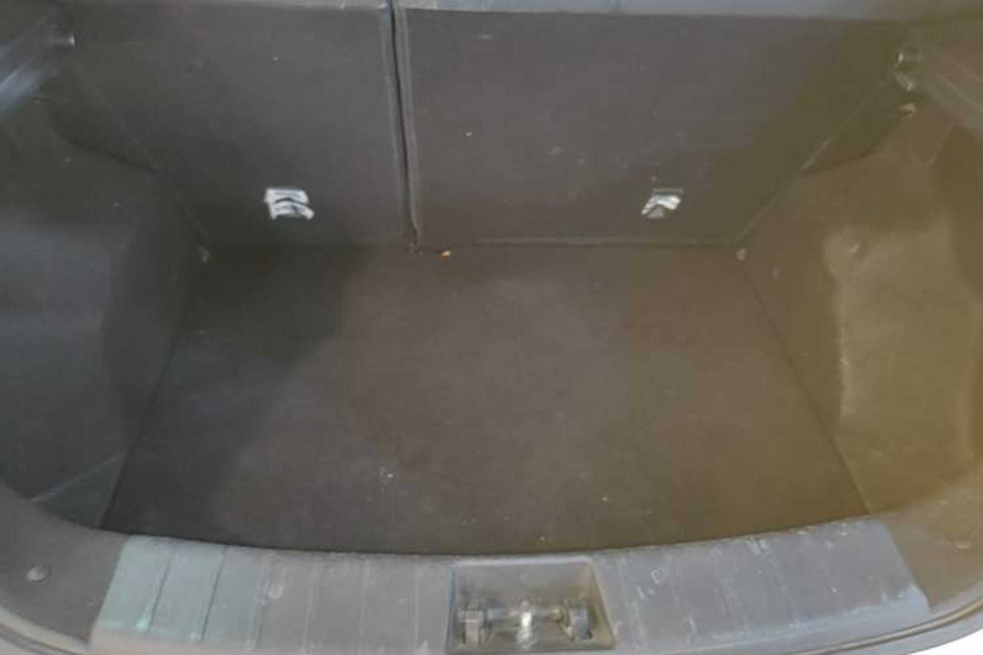 Used SOL E20X 2020 Extraordinary Edition Trunk