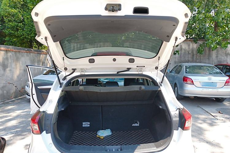 Used SOL E20X 2020 Heartbeat Edition Trunk