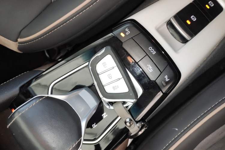 Used SOL E20X 2020 Extraordinary Edition Vehicle Key