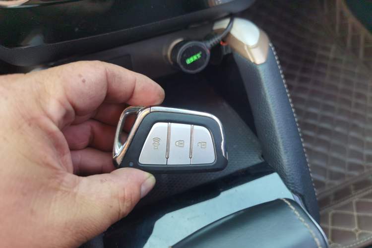 Used SOL E20X 2020 Extraordinary Edition Vehicle Key