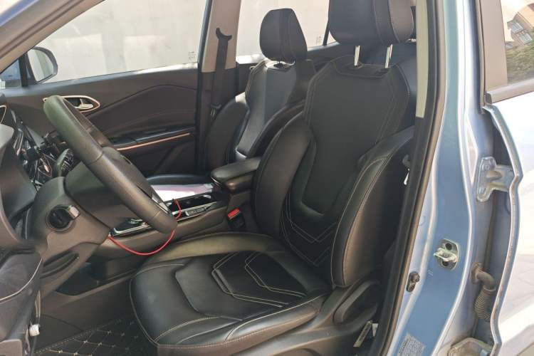 Used SOL E40X 2021 Silver Armor Edition Left Front Seat