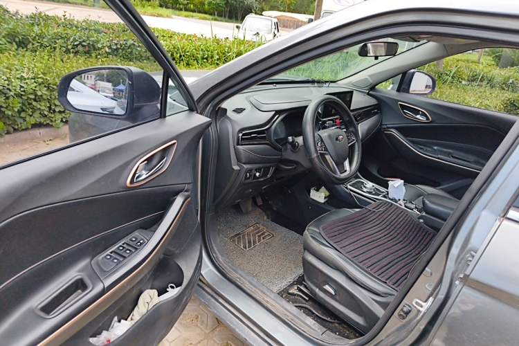 Used SOL E40X 2021 Golden Armor Edition Driver Seat