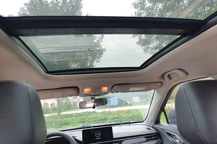 Used SOL E40X 2021 Golden Armor Edition Headliner