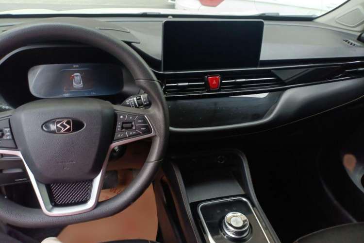Used SOL E40X 2021 Silver Armor Edition Interior 1