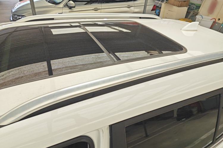 Used SOL E40X 2021 Golden Armor Edition Roof
