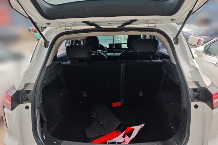 Used SOL E40X 2021 Golden Armor Edition Trunk
