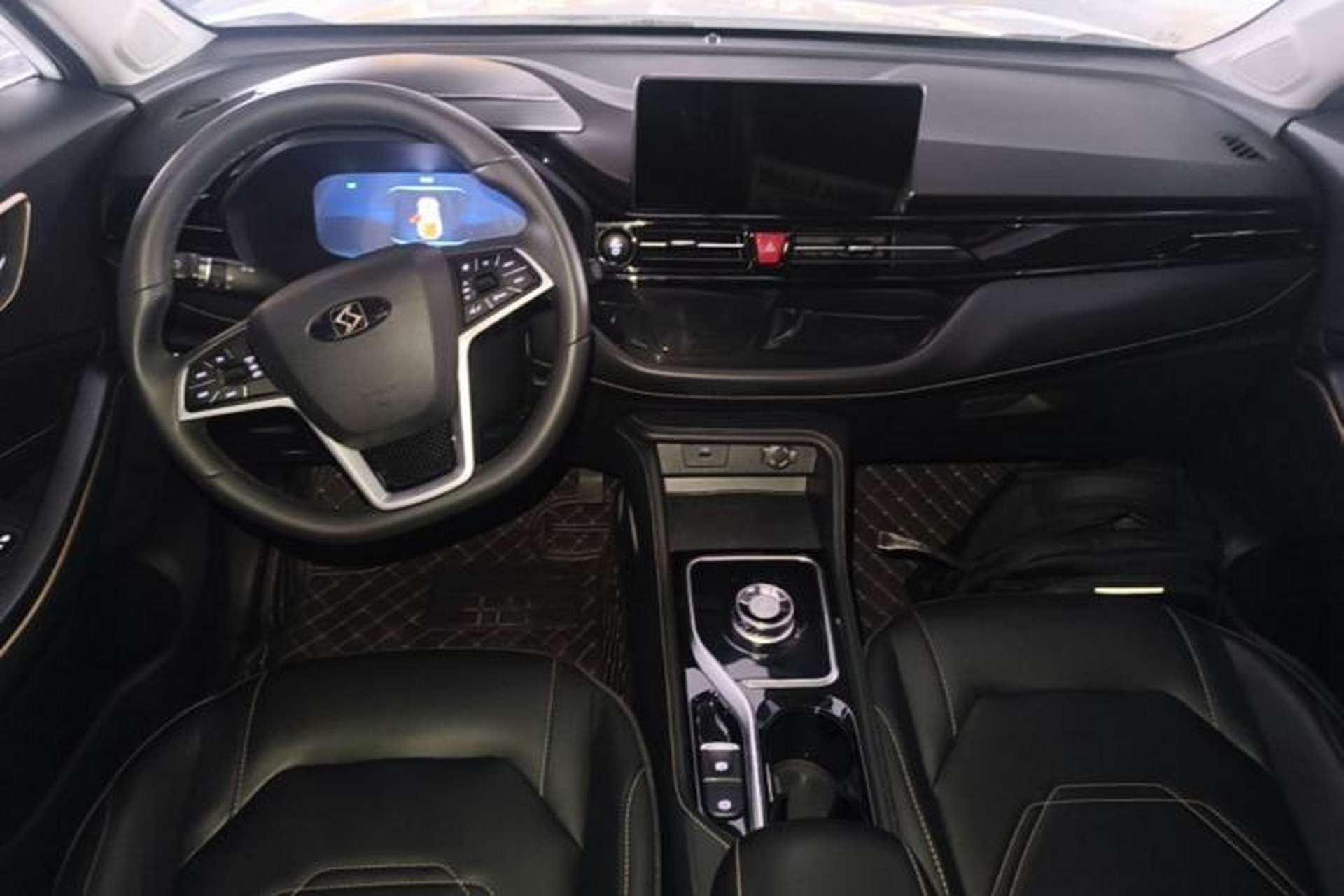 Used SOL E40X 2022 Official Edition Center Console
