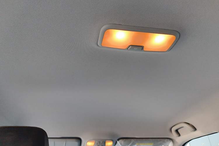 Used SOL E40X 2022 Business Edition Headliner
