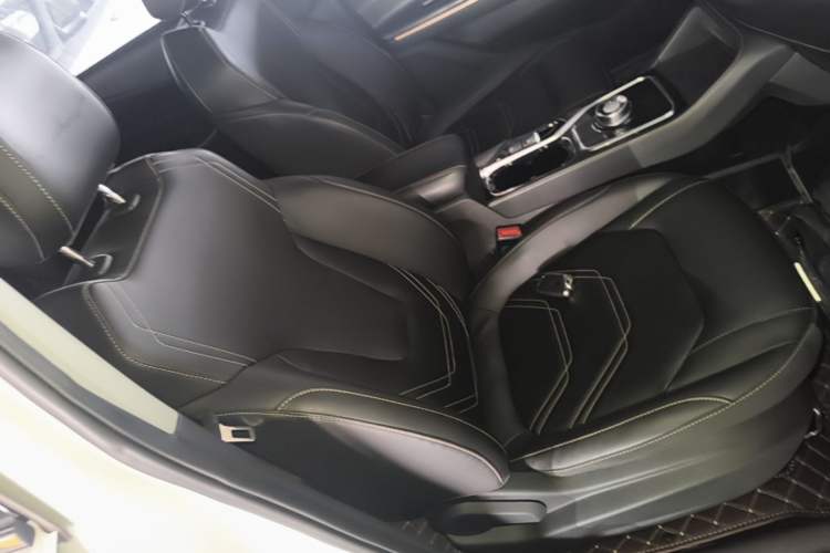 Used SOL E40X 2022 Official Edition Right Front Seat