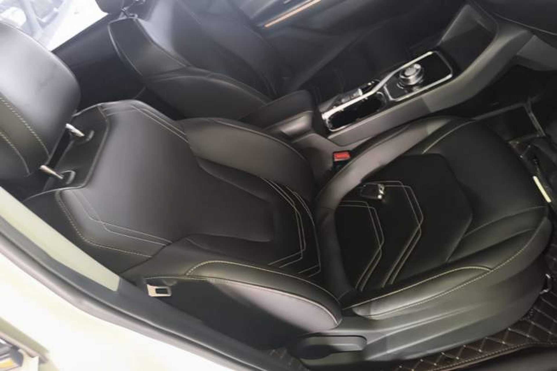 Used SOL E40X 2022 Official Edition Right Front Seat