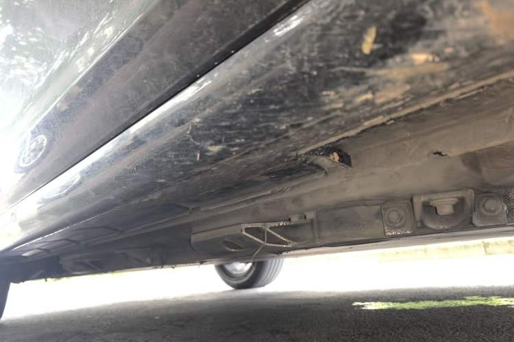 Used SOL E50A 2021 Deluxe Edition Chassis Front Right