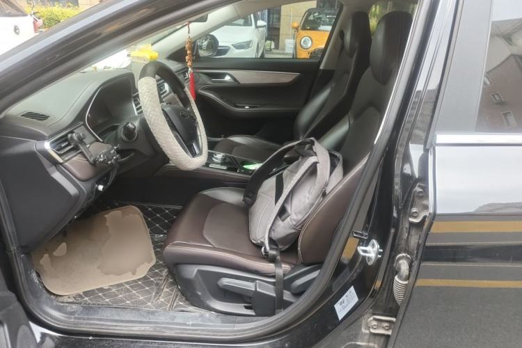 Used SOL E50A 2021 Deluxe Edition Left Front Seat