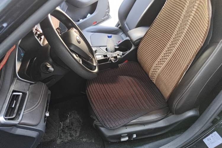 Used SOL E50A 2021 Deluxe Edition Left Front Seat