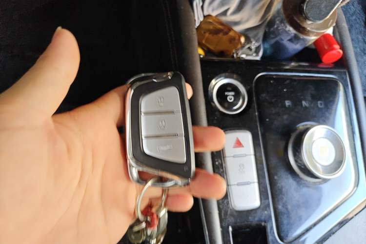 Used SOL E50A 2021 Deluxe Edition Vehicle Key