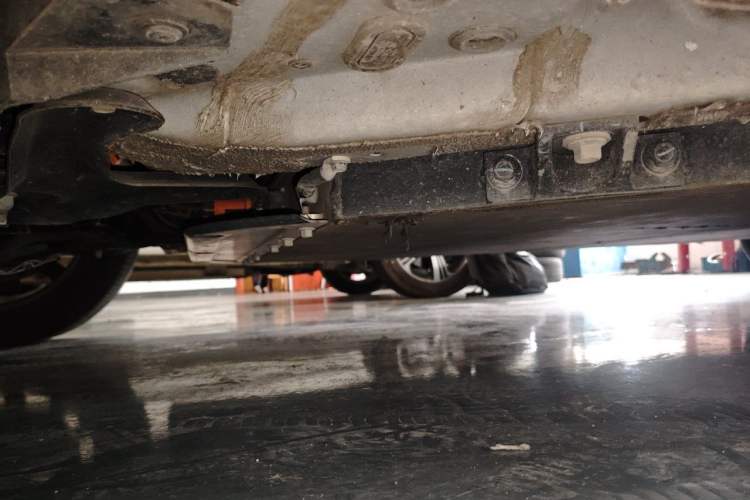 Used SOL E50A 2021 Deluxe Edition Chassis Front Left