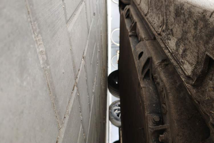 Used SOL E50A 2021 Deluxe Edition Chassis Front Right