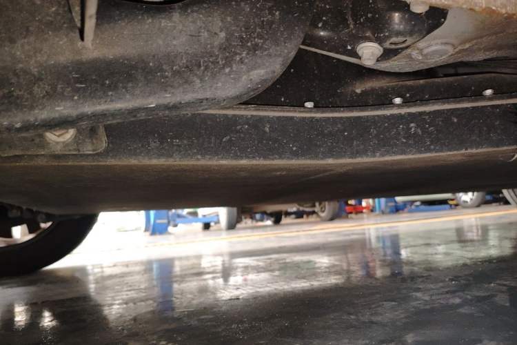 Used SOL E50A 2021 Deluxe Edition Chassis Rear Right
