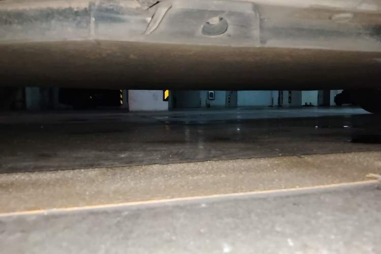 Used SOL E50A 2021 Deluxe Edition Chassis Rear Right