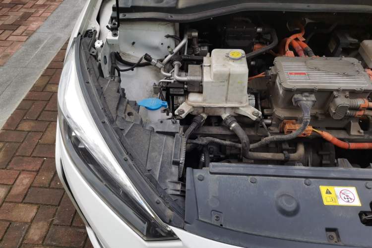 Used SOL E50A 2021 Travel Edition Engine Bay Right