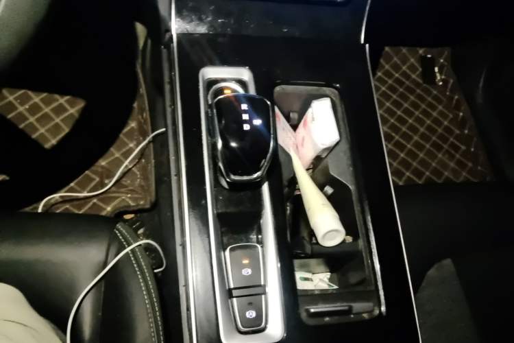 Used SOL E50A 2021 Deluxe Edition Gear Lever