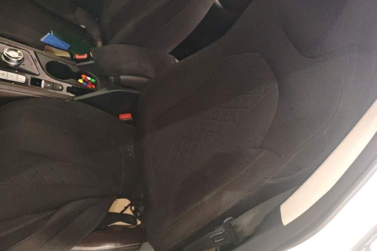 Used SOL E50A 2021 Deluxe Edition Left Front Seat