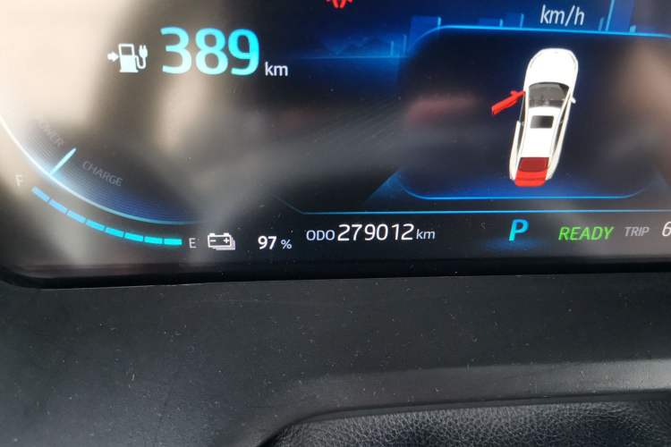Used SOL E50A 2021 Travel Edition Odometer Close Up