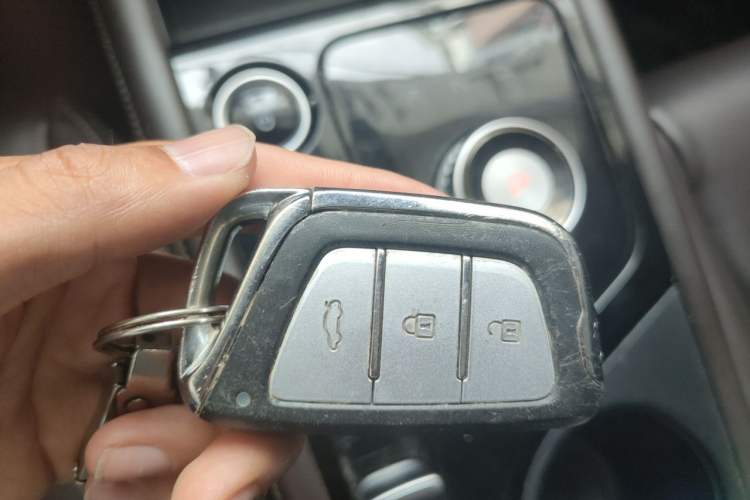 Used SOL E50A 2021 Enjoy Travel Edition Vehicle Key