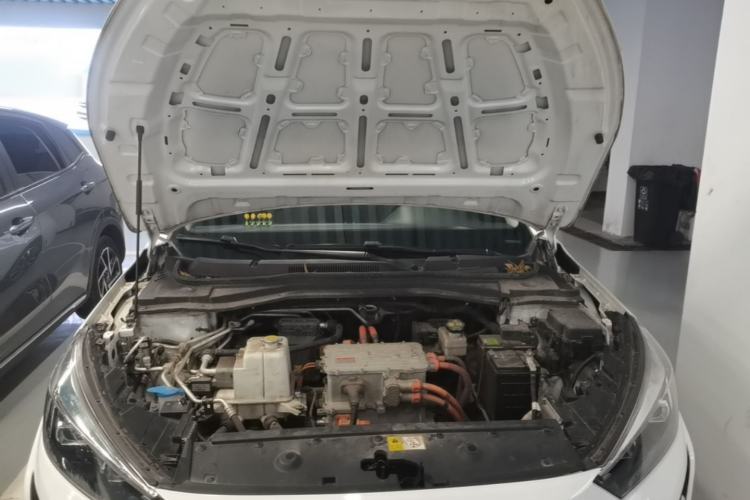 Used SOL E50A 2022 Travel Edition Engine Bay