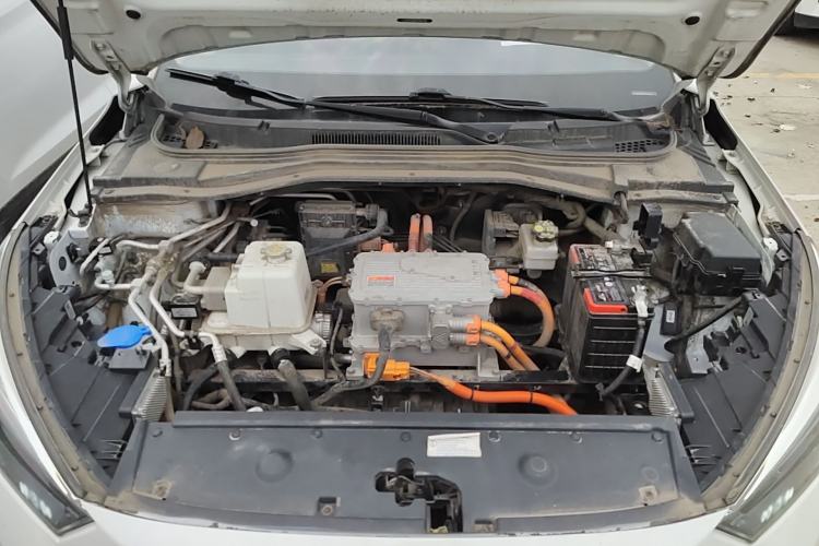 Used SOL E50A 2022 Travel Edition Engine Bay