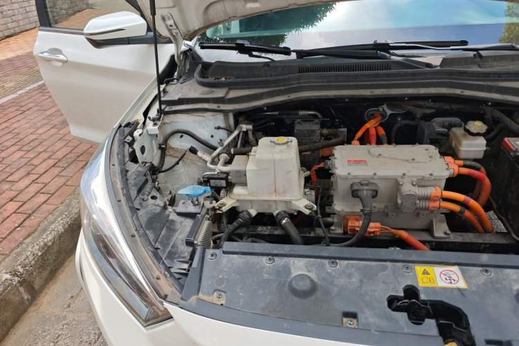 Used SOL E50A 2022 Official Edition Engine Bay Right