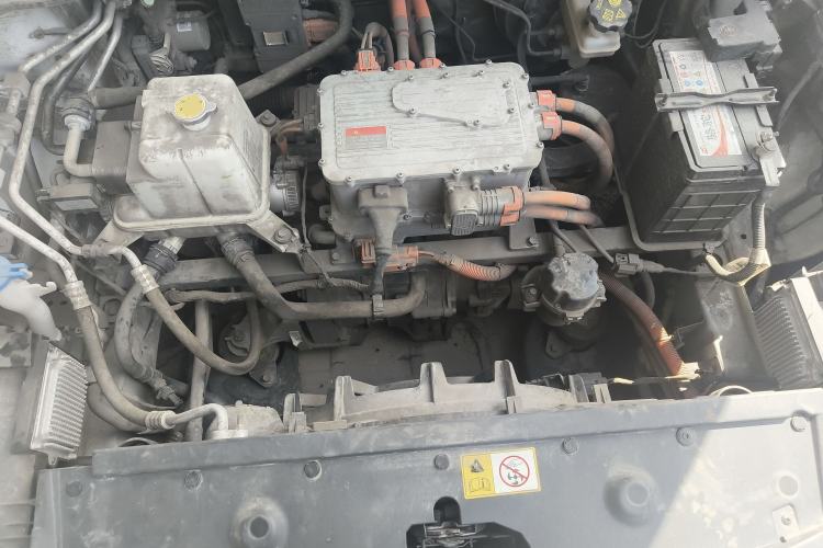 Used SOL E50A 2022 Travel Edition Engine Bay