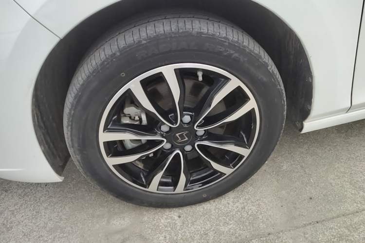 Used SOL E50A 2022 Travel Edition Exterior 4