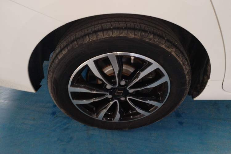 Used SOL E50A 2022 Official Edition Exterior 5