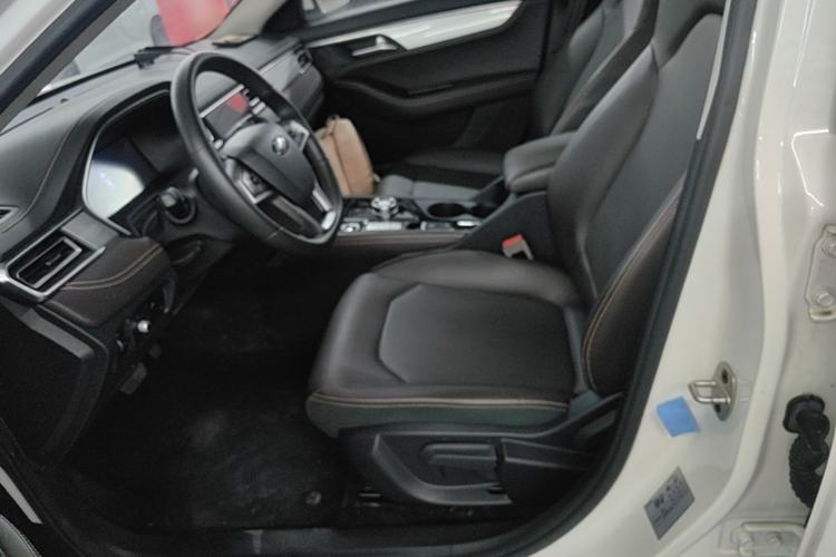 Used SOL E50A 2022 Travel Edition Left Front Seat