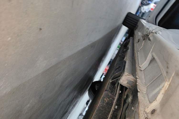 Used SOL E50A 2022 Travel Edition Left Side Sill