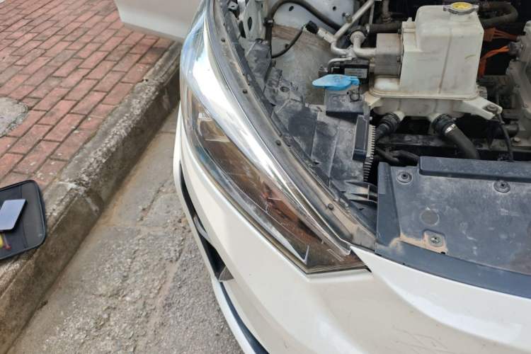Used SOL E50A 2022 Official Edition Right Front Headlight