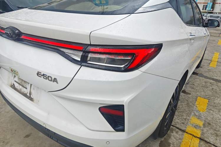 Used SOL E50A 2022 Travel Edition Right Rear Taillight