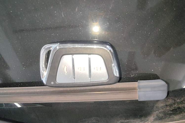 Used SOL E50A 2022 Travel Edition Vehicle Key
