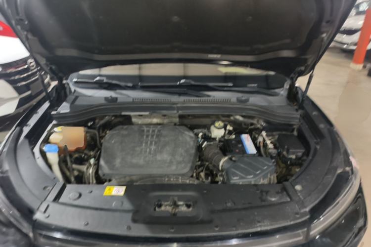 Used SOL QX 2021 300T DCT Deluxe Smart Connectivity Version Engine Bay