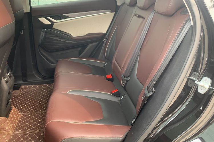Used SOL QX 2021 300T DCT Deluxe Smart Connectivity Version Interior 1