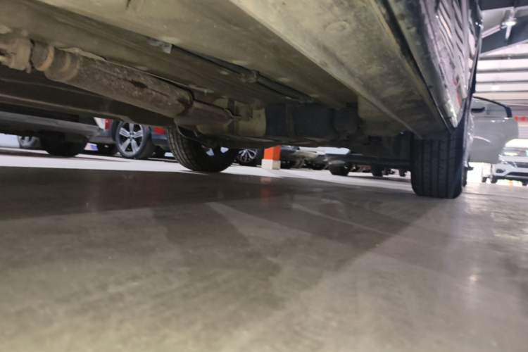 Used SOL QX 2021 300T DCT Deluxe Smart Connectivity Version Left Side Sill